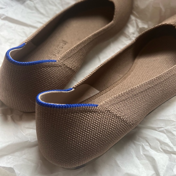 Like new Rothy’s size 8 - Picture 4 of 5
